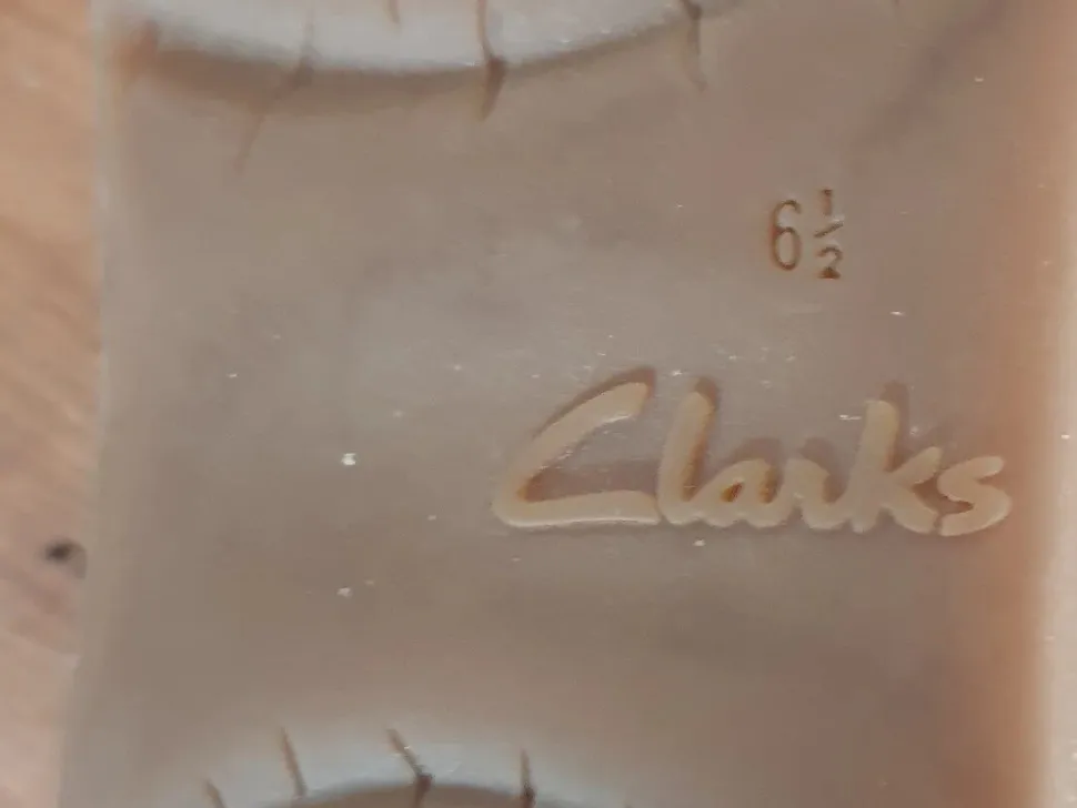 Schnürschuhe Größe 40