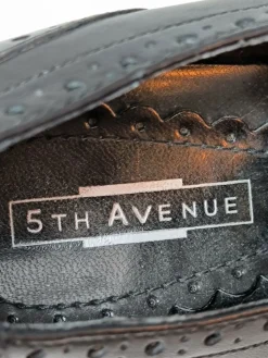 Schnürschuhe Größe 37