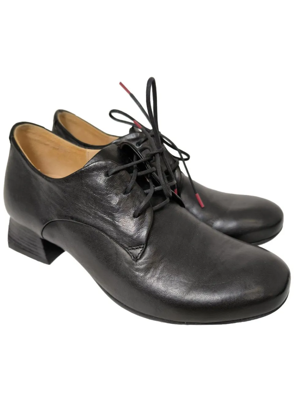 Schnürschuhe Größe 37