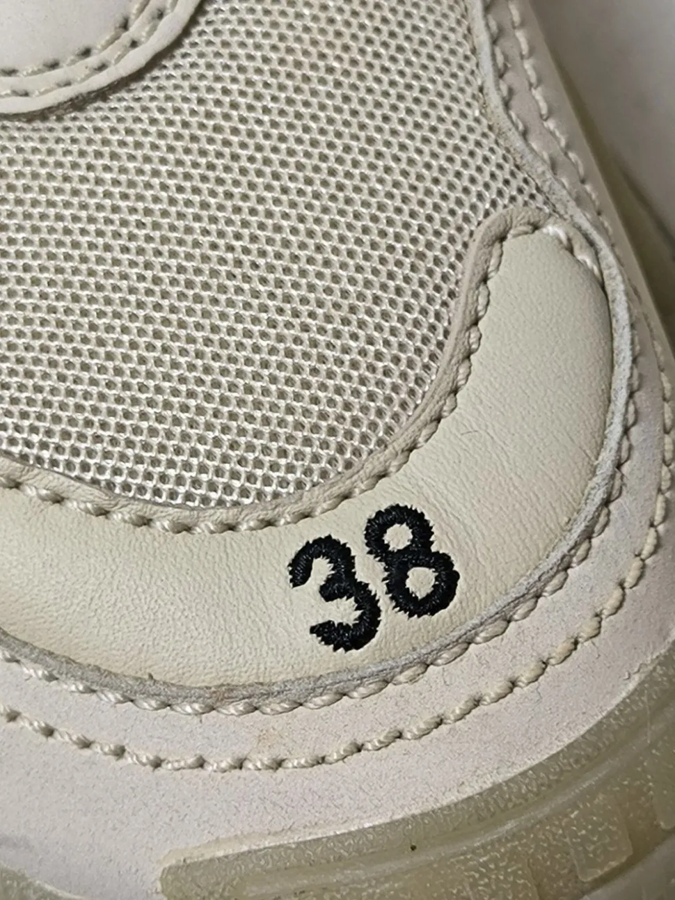 Schnürsneaker Größe 38