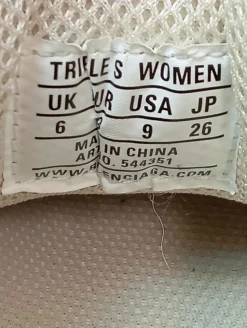 Schnürsneaker Größe 39