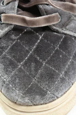 Schnürsneaker Größe 37