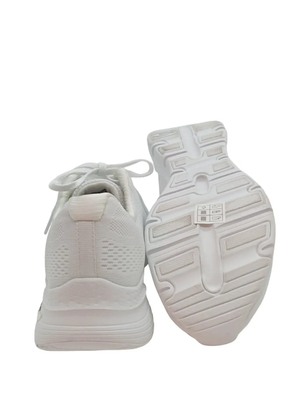 Schnürsneaker Größe 39