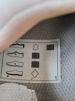 Schnürsneaker Größe 39