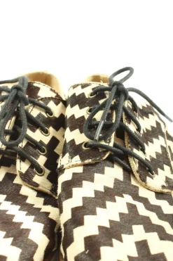 Schnürsneaker Größe 40