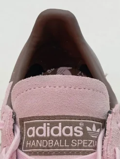 Schnürsneaker Größe 37