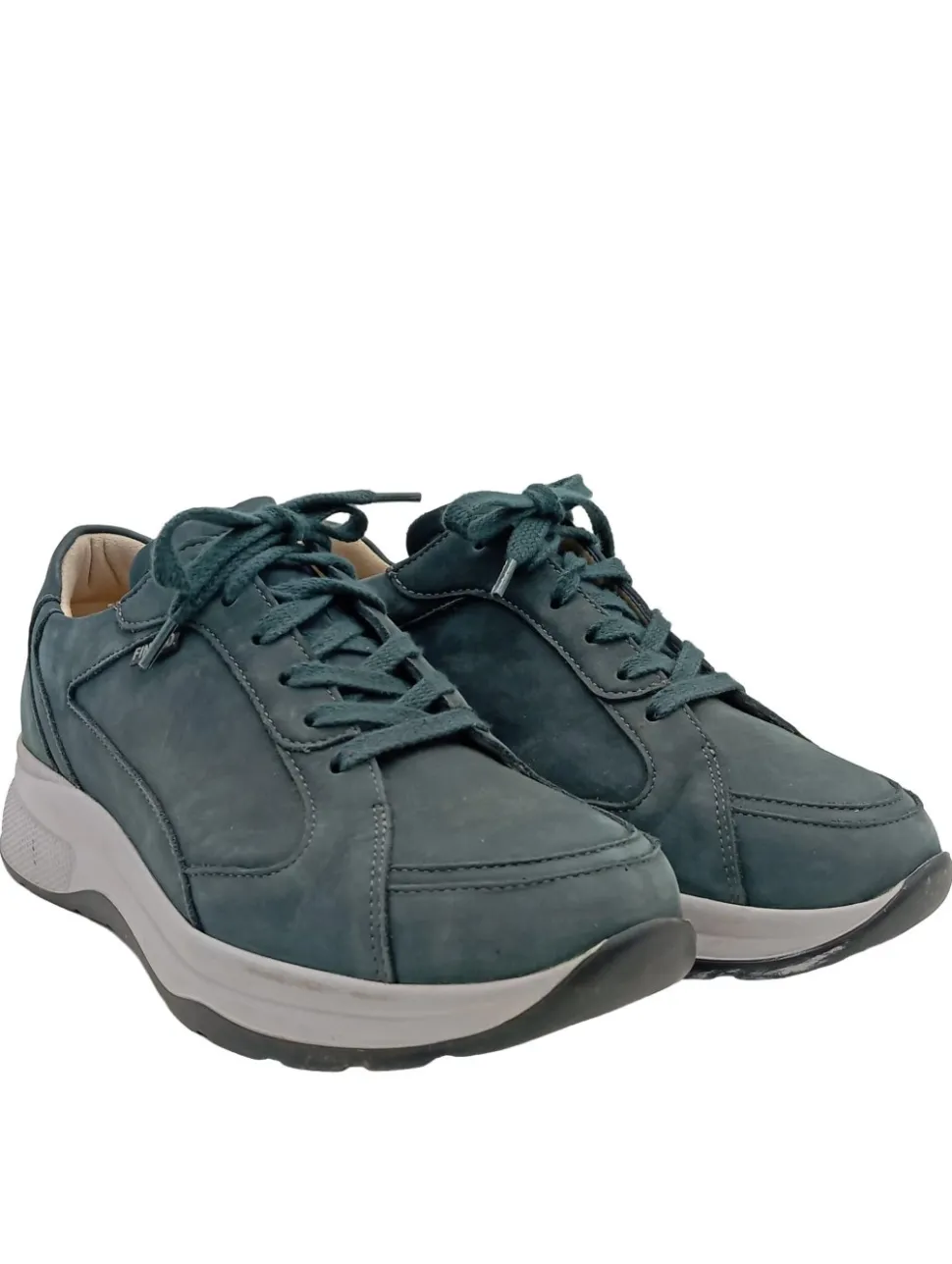 Schnürsneaker Größe 38