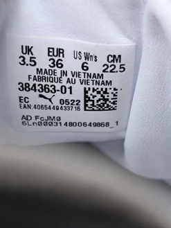 Schnürsneaker Größe 36