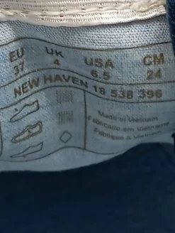 Schnürsneaker Größe 37