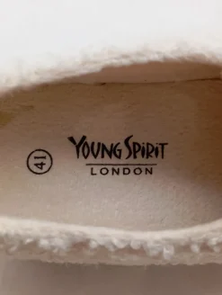 Schnürsneaker Größe 41