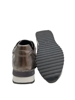 Schnürsneaker Größe 39