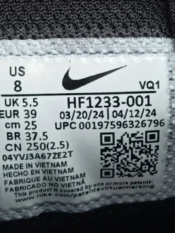 Schnürsneaker Größe 39