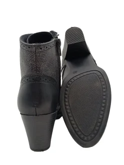 Schnür-Stiefeletten Größe 36