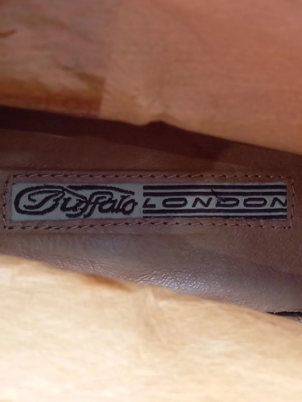 Schnür-Stiefeletten Größe 41