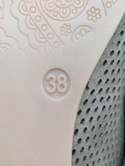 Slipper Größe 38